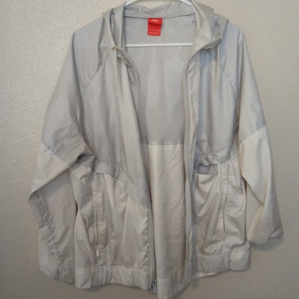 NIKE XL Women's Wind Breaker - Picture 3 of 4